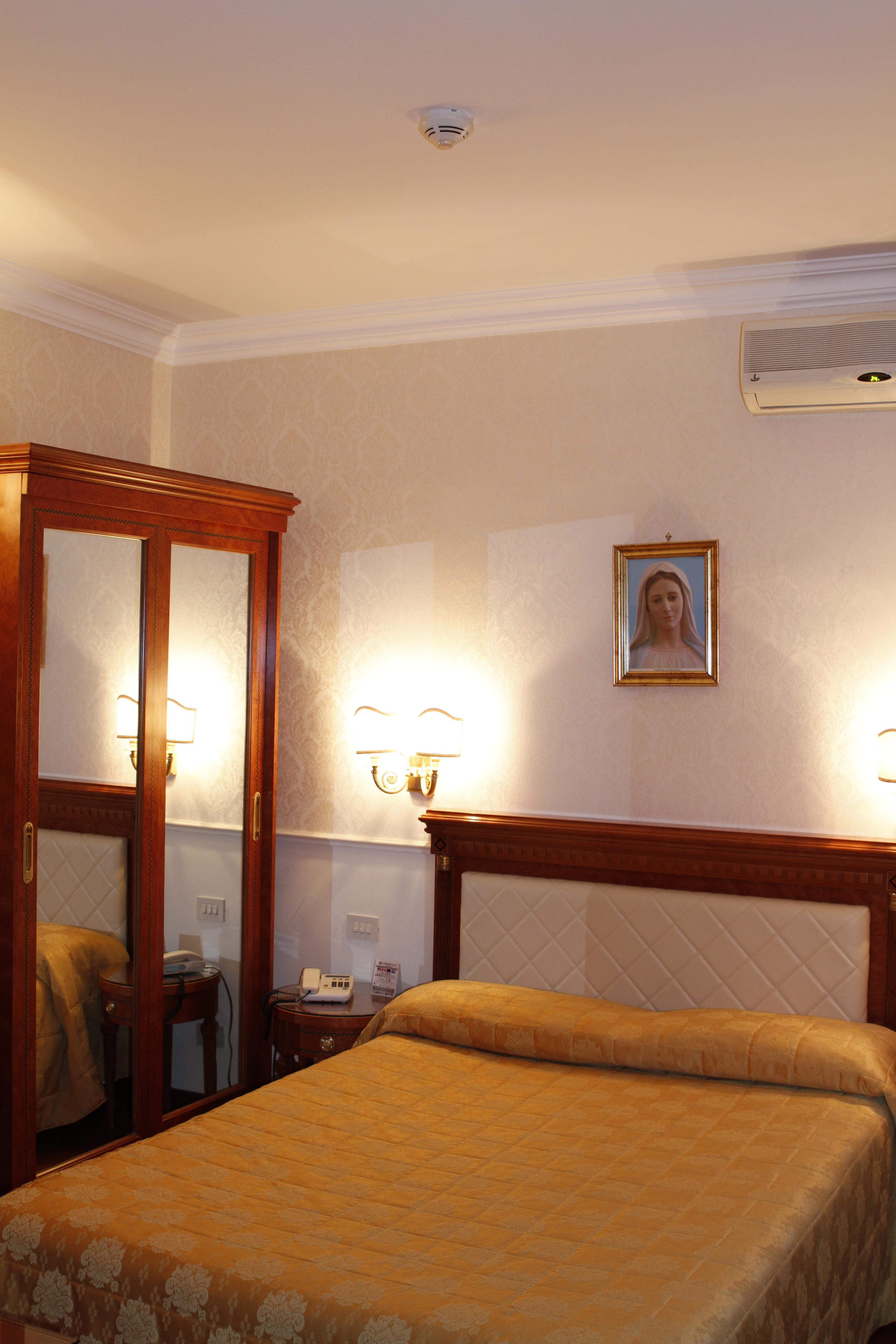 Hotel Genio Rome Bagian luar foto
