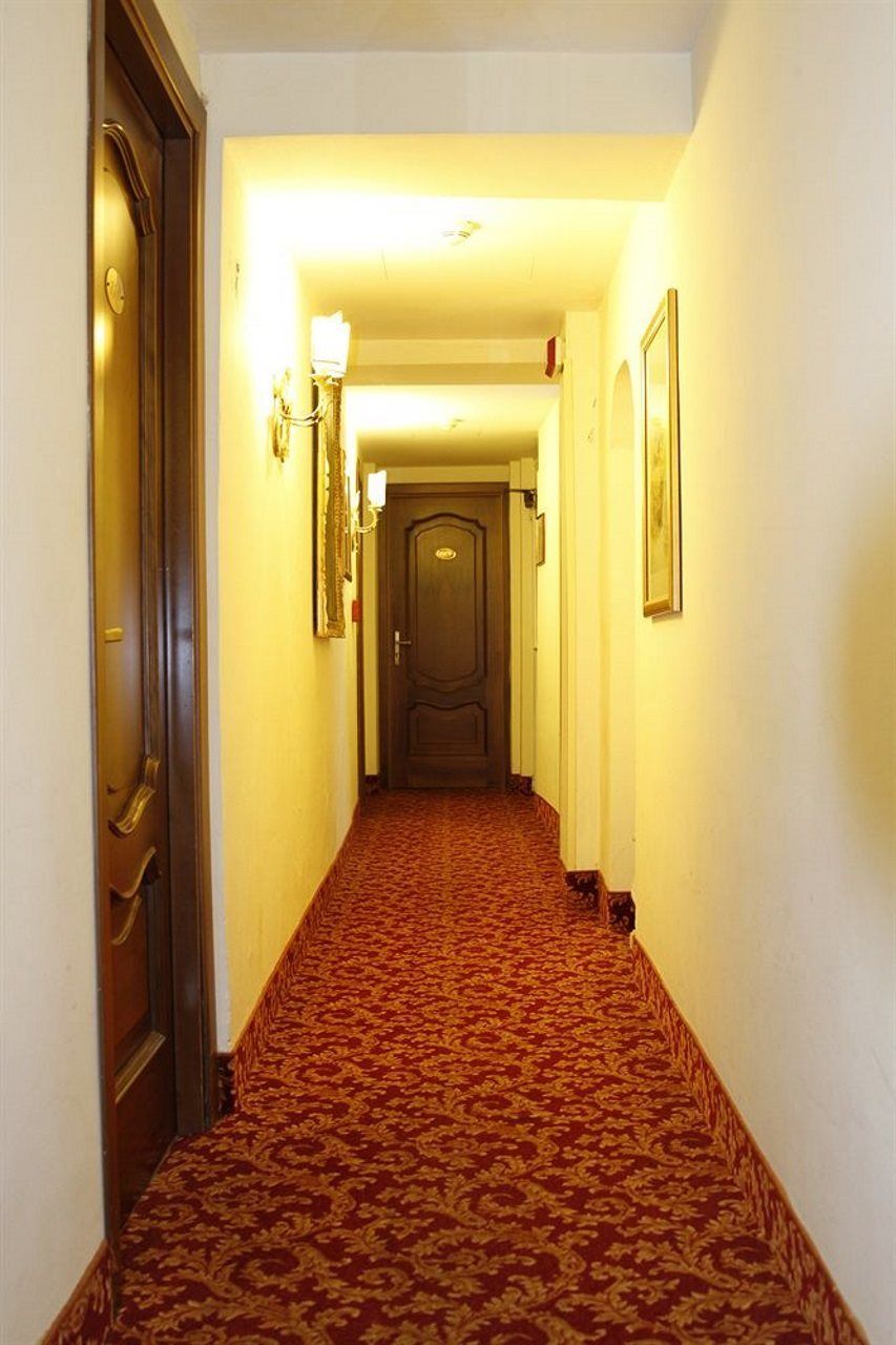 Hotel Genio Rome Bagian luar foto