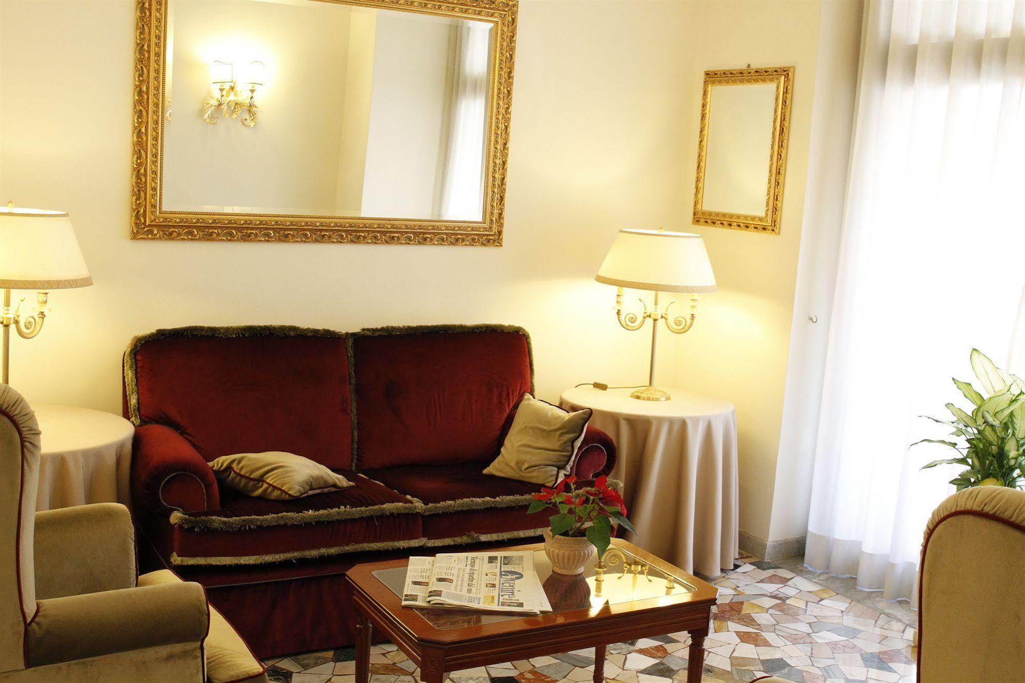 Hotel Genio Rome Bagian luar foto