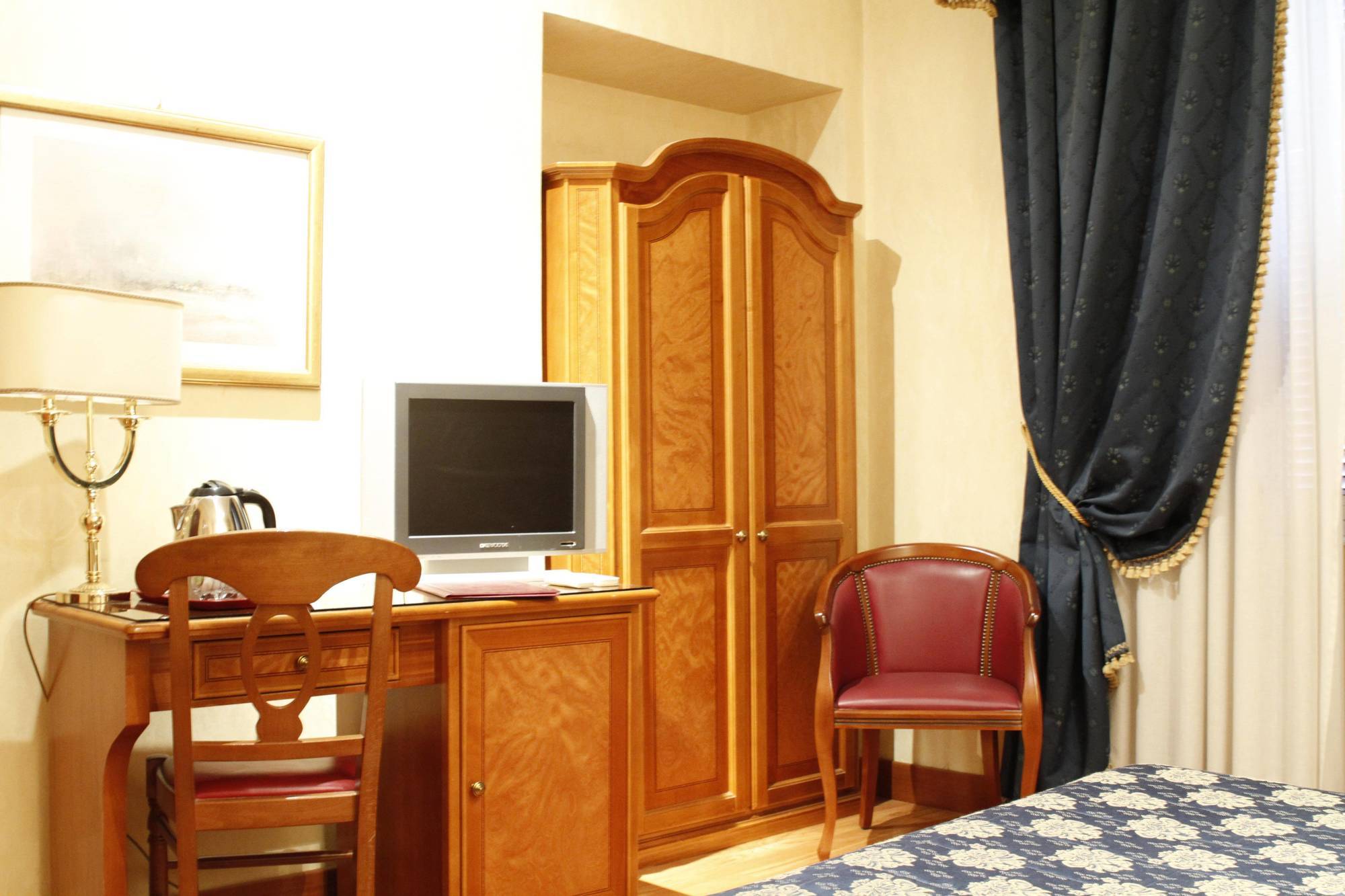 Hotel Genio Rome Bagian luar foto